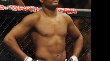 Imagem Socos milionários de Anderson Silva