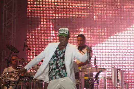 Imagem Psirico e Peixe fecham Axé Brasil 2011 com chave de ouro