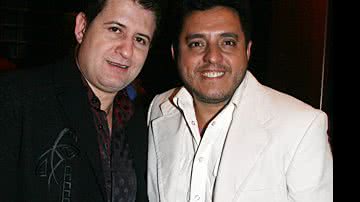 Imagem Marrone leva cinco para hotel
