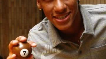 Imagem Neymar ganha férias antecipada