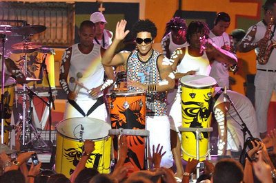 Imagem Timbalada e Black Eyed Peas