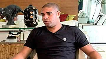 Imagem Adriano: “Todo jogador de futebol bebe”