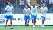 Imagem Bahia vence o Sport e é vice