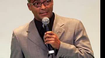 Imagem Romário diz que é o segundo melhor do mundo