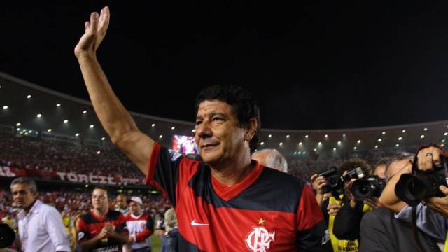 Imagem Presidente do Flamengo avisa aos jogadores que Joel é o novo técnico