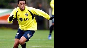 Imagem Bahia desiste de contratar lateral
