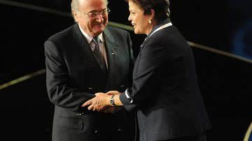Imagem Dilma marca data para encontro com Blatter