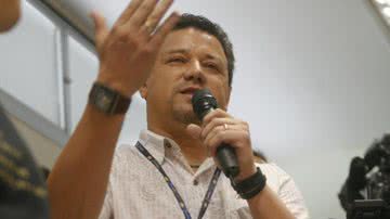 Imagem Rede TV! Demite dois comentaristas de esporte