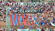 Imagem Torcida do Bahia pede saída de Angioni