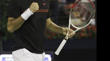 Imagem Tênis: Federer bate Del Potro e faz final com Murray em Dubai