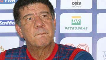 Imagem Joel Santana dá sinais de arrependimento por sair do Bahia