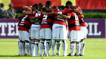 Imagem Jogadores lamentam derrota