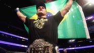 Imagem Júnior Cigano nocauteia Velásquez e conquista título dos pesados do UFC