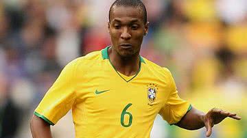 Imagem Gilberto é o novo reforço do Vitória