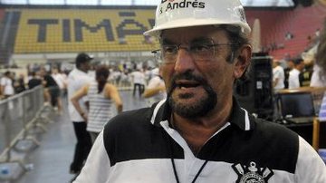 Imagem Corinthians nega proposta milionária do Santander
