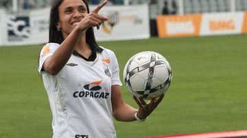Imagem Santos repatriou Marta