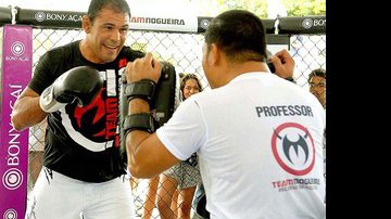 Imagem Minotauro pode ser o sexto brasileiro fora do UFC 149