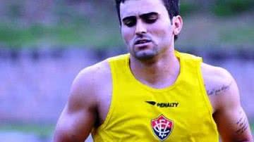 Imagem Vitória pode perder jogador