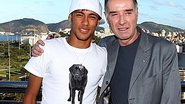 Imagem Neymar assina contrato com empresa de Eike Batista