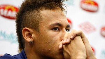 Imagem Muricy bola estratégias para não sobrecarregar Neymar