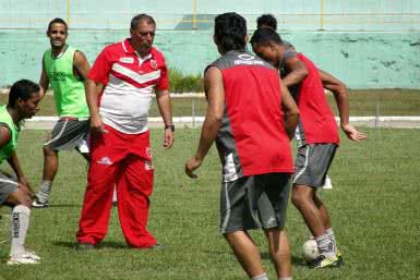 Imagem  Paulista comandou primeiro treino no Serrano