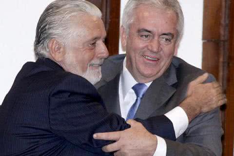 Imagem Otto Alencar oficializa apoio a Wagner e leva mais 