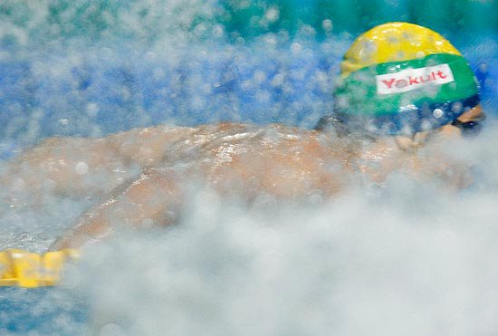 Imagem Após polêmica, brasileiro tem ouro devolvido em prova de natação