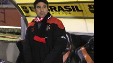 Imagem Renato Gaúcho não é mais técnico do Atlético (PR)