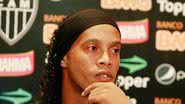 Imagem Nome de Ronaldinho é excluído da pré-lista para as Olimpíadas