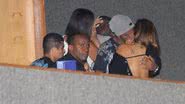 Imagem Ronaldinho Gaúcho flagrado com nova paquera