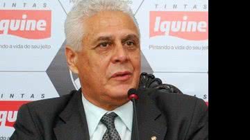 Imagem Dinamite revela suspeita com convite de Teixeira a Andrés Sanchez