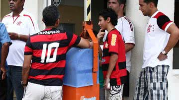 Imagem Madrinha do Fla chega para dar sorte ao Mengão