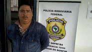 Imagem PRF prende foragido da justiça
