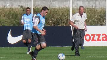 Imagem Tite assume comando do Timão