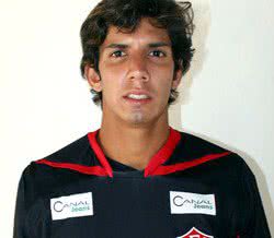 Imagem Victor Ramos fica fora por pelo menos 15 dias