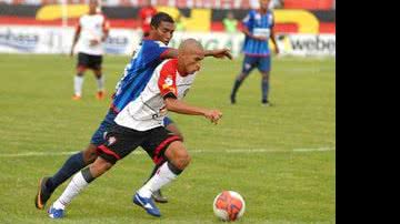 Imagem Vitória empata com Bahia de Feira e fica perto do penta