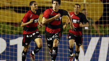 Imagem  Victor Ramos: "Vou em busca de subir o Vitória e ser campeão baiano"
