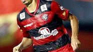 Imagem Wallace faz exames no Vitória
