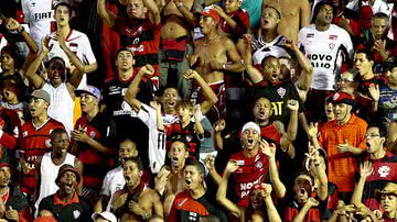 Imagem Leão se vinga do Goiás e fica a três vitórias do acesso