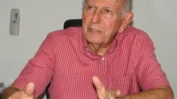 Imagem Félix Mendonça de olho na Câmara Municipal