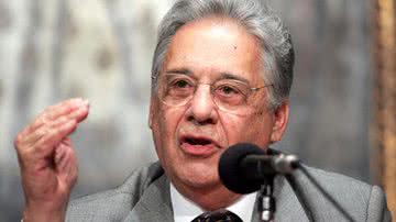 Imagem FHC defende criação de CPI e diz que Brasil "se cansou da corrupção"