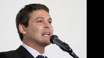 Imagem TJ-RJ condena Lindbergh por improbidade