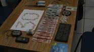 Imagem Polícia prende adolescente que vendia drogas na casa da mãe