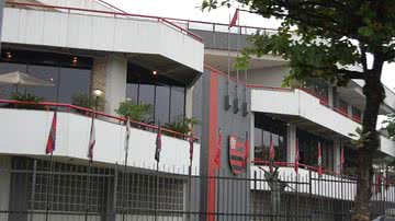 Imagem Flamengo acerta patrocínio e receberá R$ 900 mil por três meses