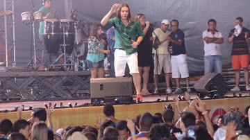 Imagem Garota Safada foi a segunda banda a se apresentar no Forró do Bosque 