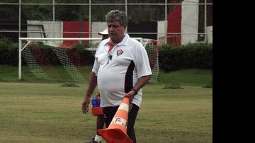 Imagem Para Geninho, partida contra o Paraná influenciou na derrota para o Barueri