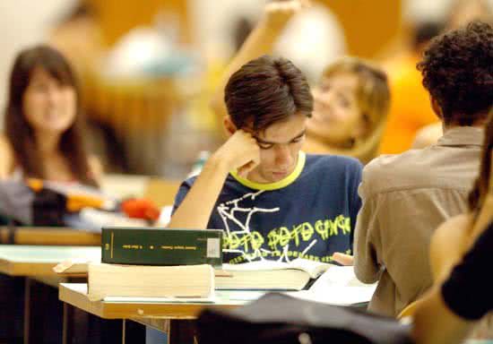 Imagem A partir do dia 14, estudantes podem concorrer a 6.930 bolsas do Prouni 