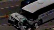 Imagem Morte no Pólo: ônibus se choca com Kombi