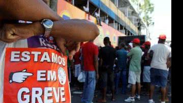 Imagem Montagem de camarotes emperra no Campo Grande