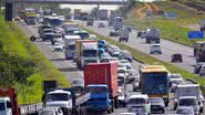 Imagem PRF comemora redução de 64% no número de mortos